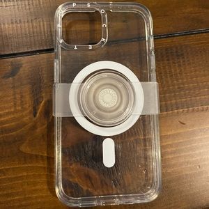 Clear popsocket iPhone 13 case
